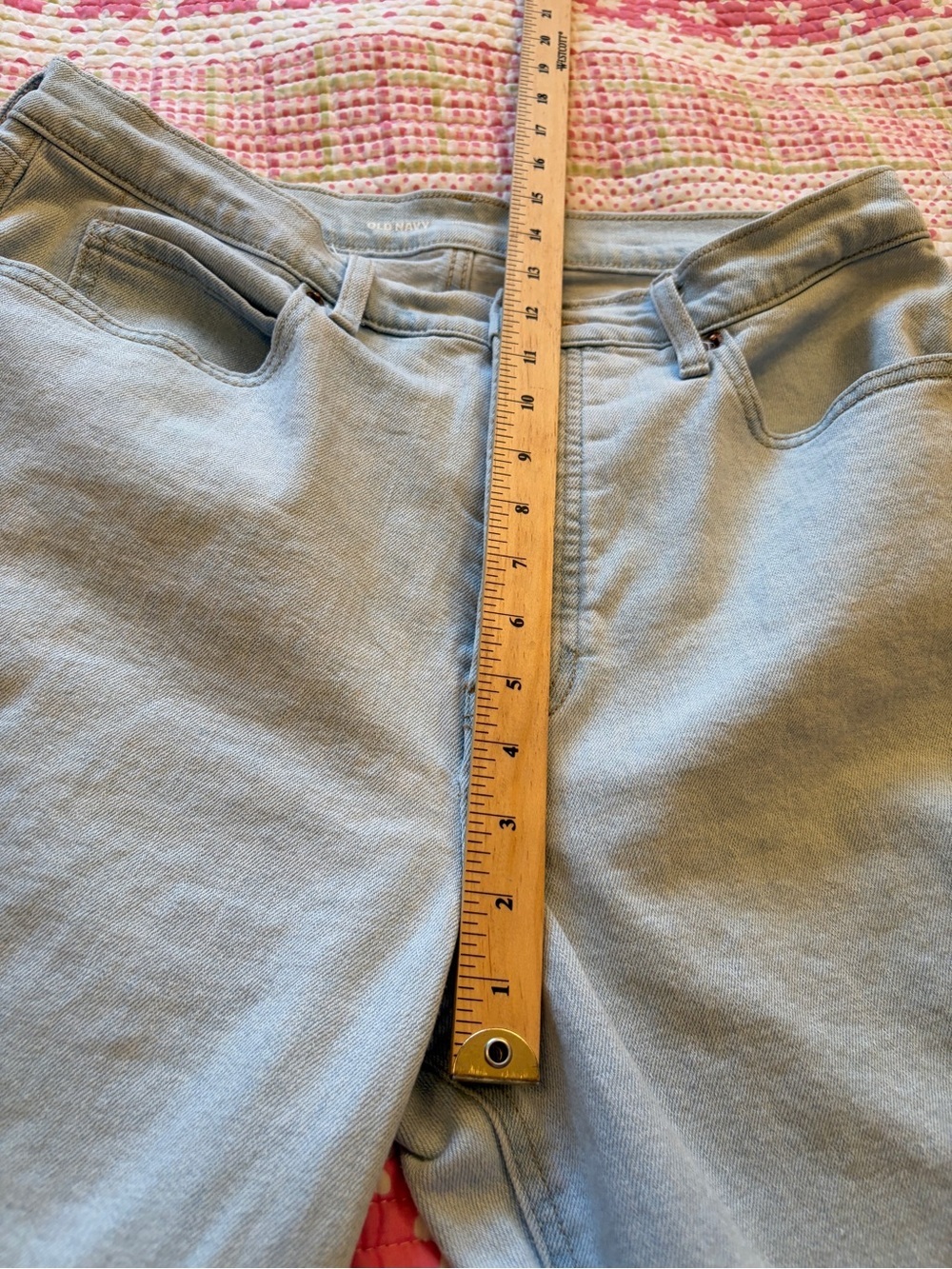 Old Navy Distressed Light Wash/Button Fly/High Waisted-Size 16 - Picture 10 of 10